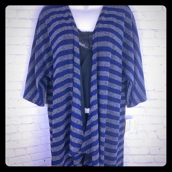 NEW LIMITED EDITION Kimono Metallic Silver & Blue Cardigan open front small 0-8 - Picture 1 of 8